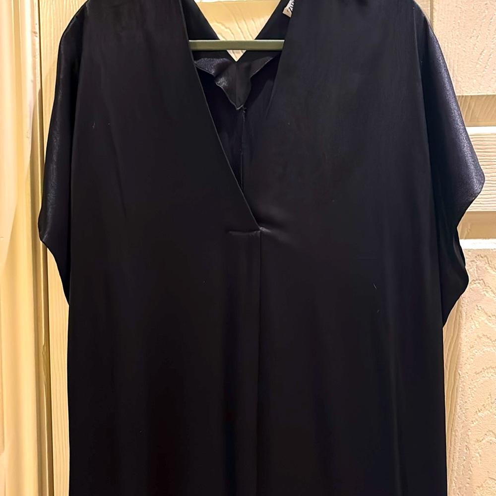 Worn once Black Midi dress with silk look material fits 12- 14